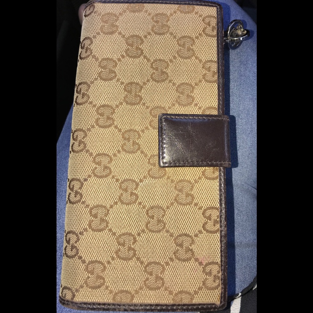 Authentic Gucci Wallet